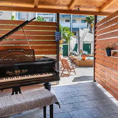 Couette-café Evala Luxury With Pool And Garden