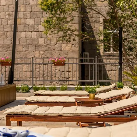 Couette-café Evala Luxury With Pool And Garden