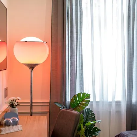 Evala Luxury With Pool And Garden