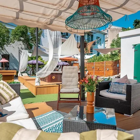 Bed & Breakfast Evala Luxury With Pool And Garden