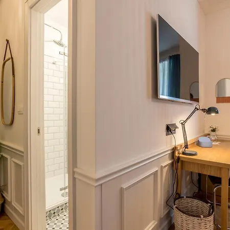 Evala Luxury With Pool And Garden スプリト