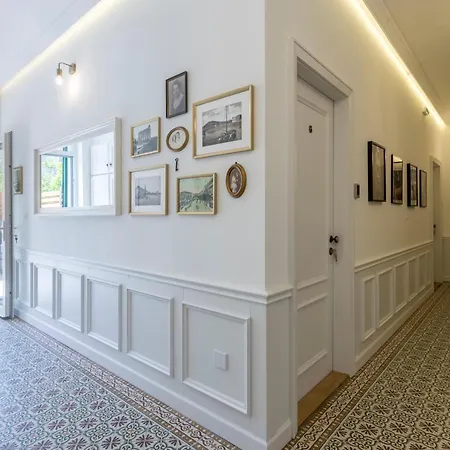 Panzió Evala Luxury With Pool And Garden