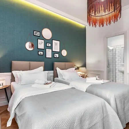 Evala Luxury With Pool And Garden 스플리트